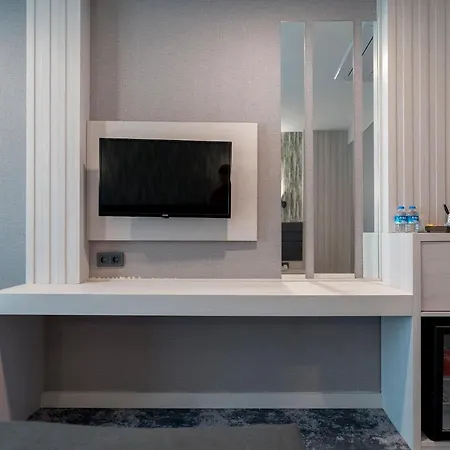 Yesilyurt Park Τσόρλου